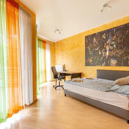 M36 Mester Budapest